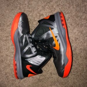 Nike Air Max Hyperagressor size 9